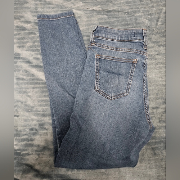 Celebrity Pink Denim - Celebrity Pink Cropped Jeans!